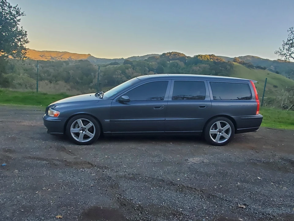 2005 Volvo V70 R 2nd Gen - Image 10 of 31