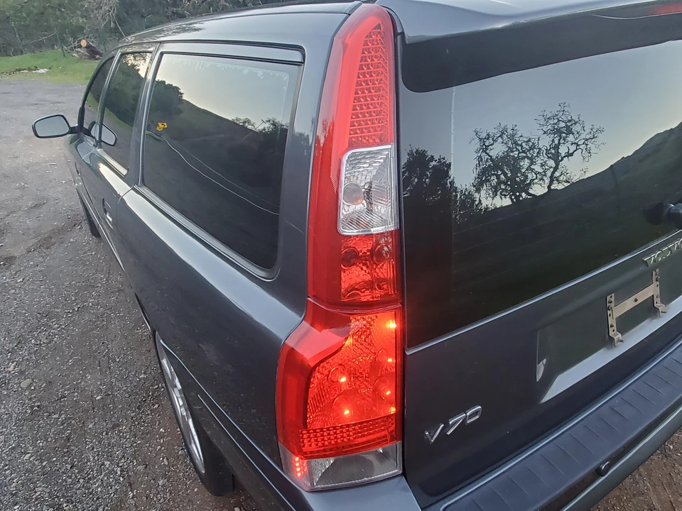 2005 Volvo V70 R 2nd Gen - Image 27 of 31