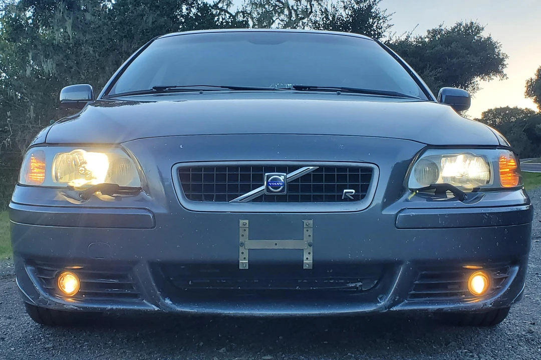 2005 Volvo V70 R 2nd Gen - Image 2 of 31