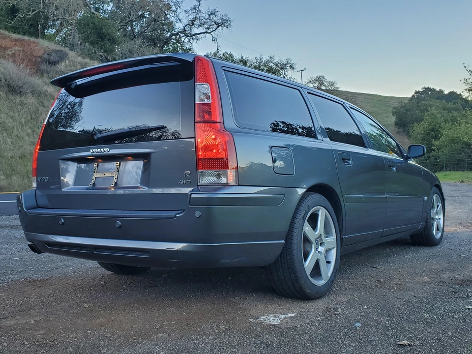 2005 Volvo V70 R 2nd Gen - Image 15 of 31
