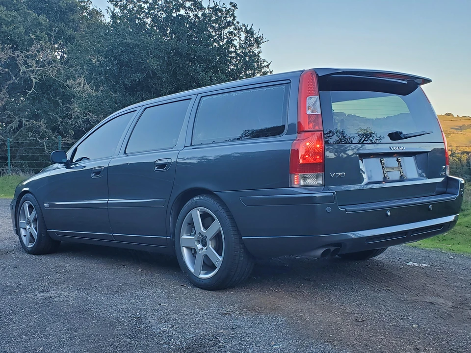 2005 Volvo V70 R 2nd Gen - Image 11 of 31