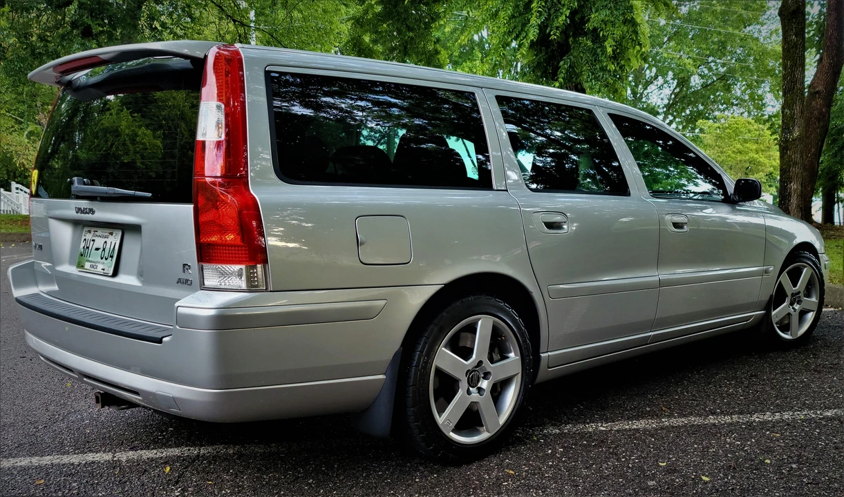 2005 Volvo V70 R 2nd Gen - Image 19 of 31