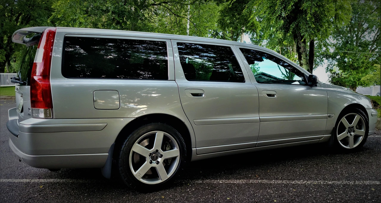 2005 Volvo V70 R 2nd Gen - Image 20 of 31