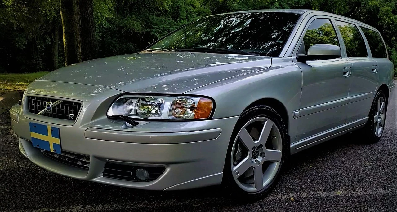 2005 Volvo V70 R 2nd Gen - Image 8 of 31