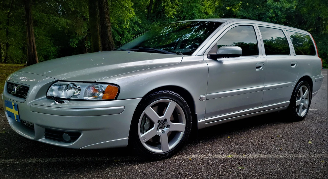 2005 Volvo V70 R 2nd Gen - Image 12 of 31
