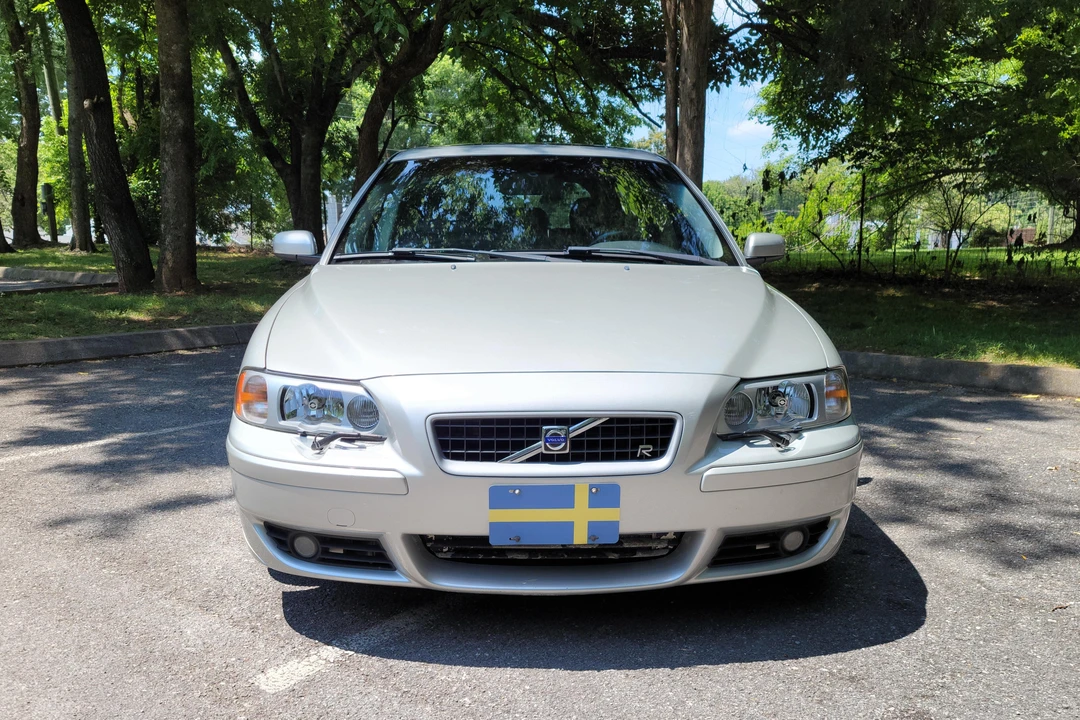 2005 Volvo V70 R 2nd Gen - Image 2 of 31