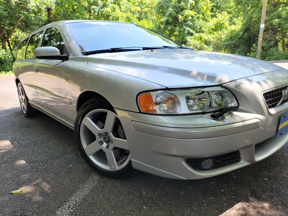 2005 Volvo V70 R 2nd Gen - Image 24 of 31
