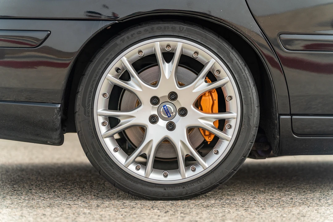 2005 Volvo V70 R 2nd Gen - Image 14 of 31