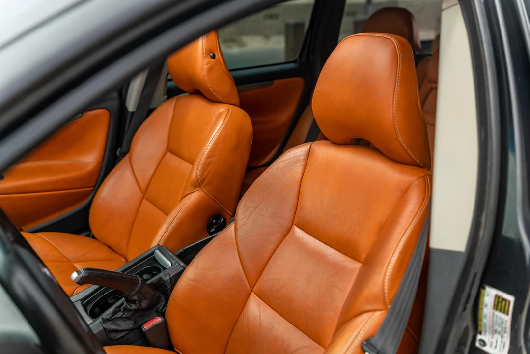 2005 Volvo V70 R 2nd Gen - Image 25 of 31