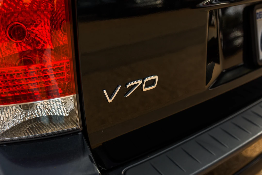 2005 Volvo V70 R 2nd Gen - Image 15 of 31