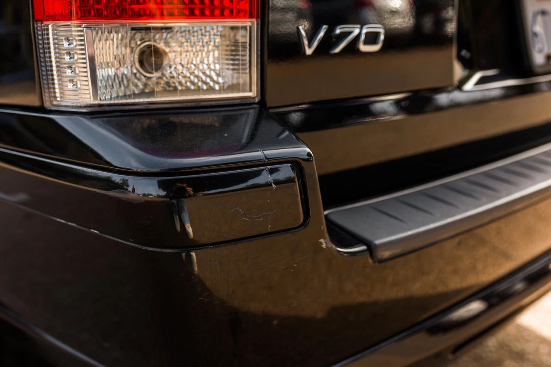2005 Volvo V70 R 2nd Gen - Image 16 of 31