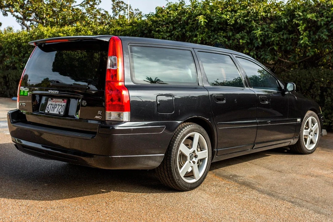 2005 Volvo V70 R 2nd Gen - Image 4 of 31