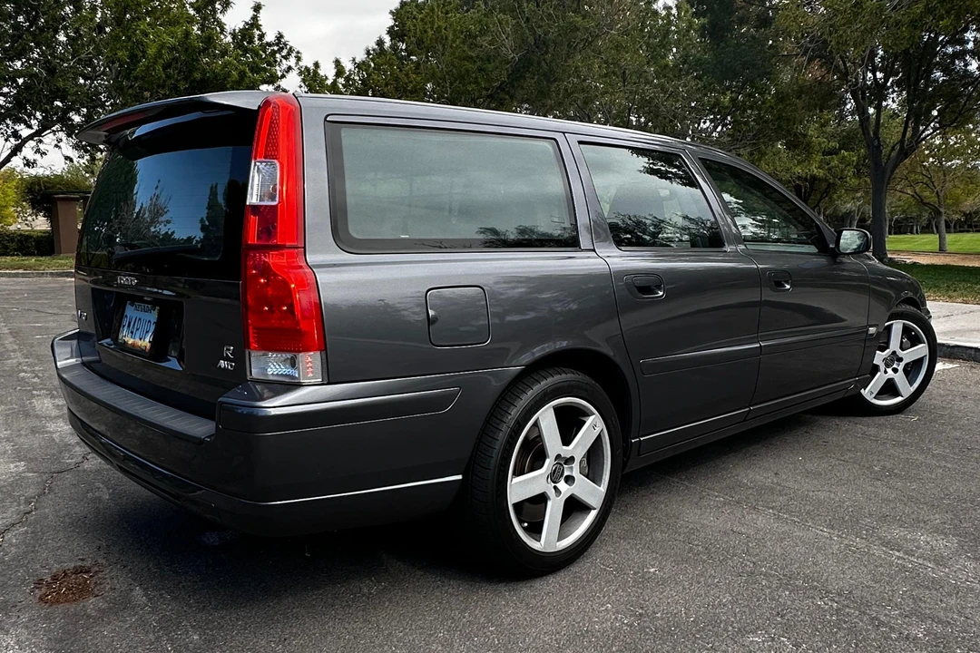 2005 Volvo V70 R 2nd Gen - Image 21 of 31