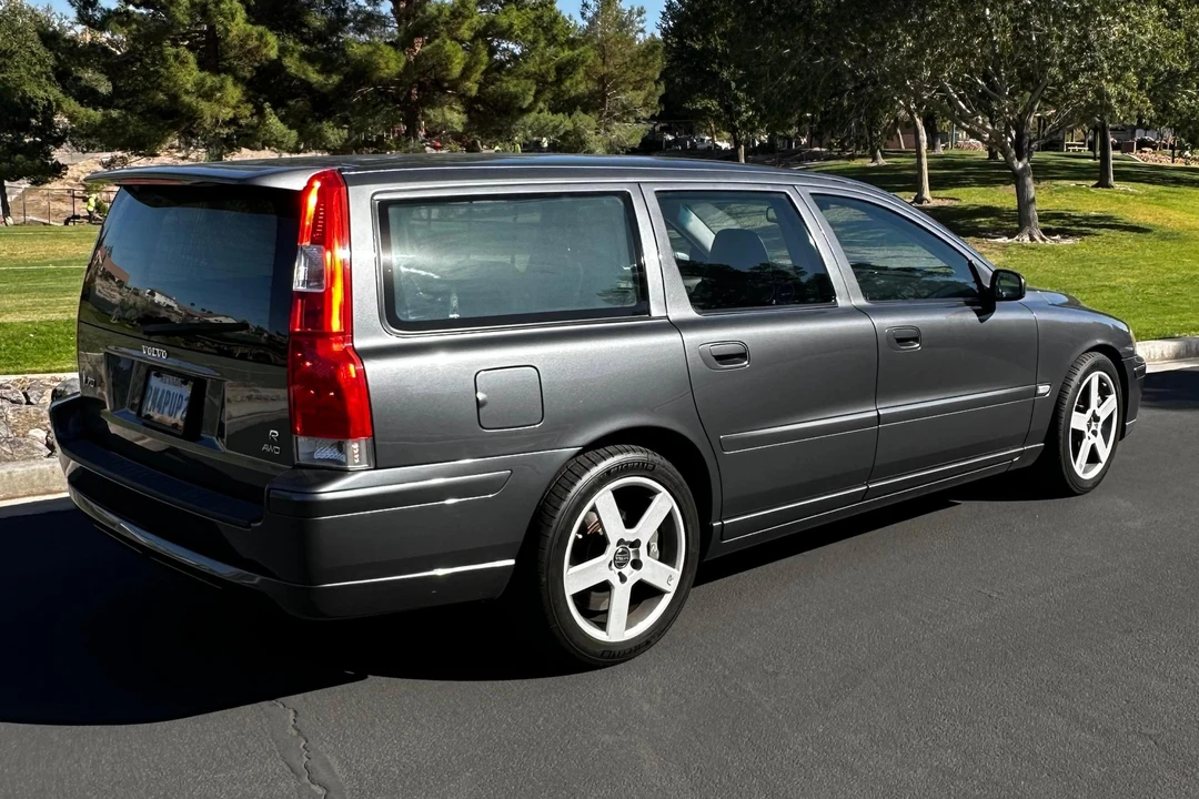 2005 Volvo V70 R 2nd Gen - Image 22 of 31