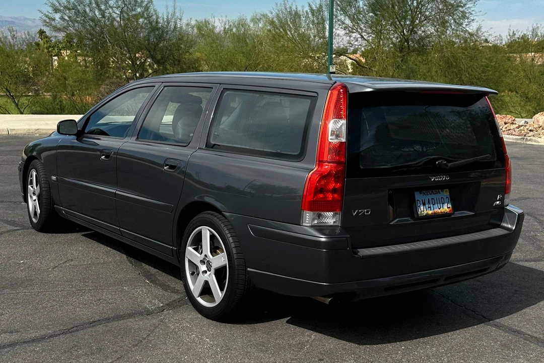 2005 Volvo V70 R 2nd Gen - Image 4 of 31
