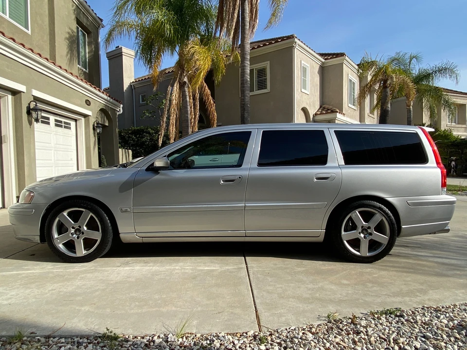 2005 Volvo V70 R 2nd Gen - Image 8 of 31