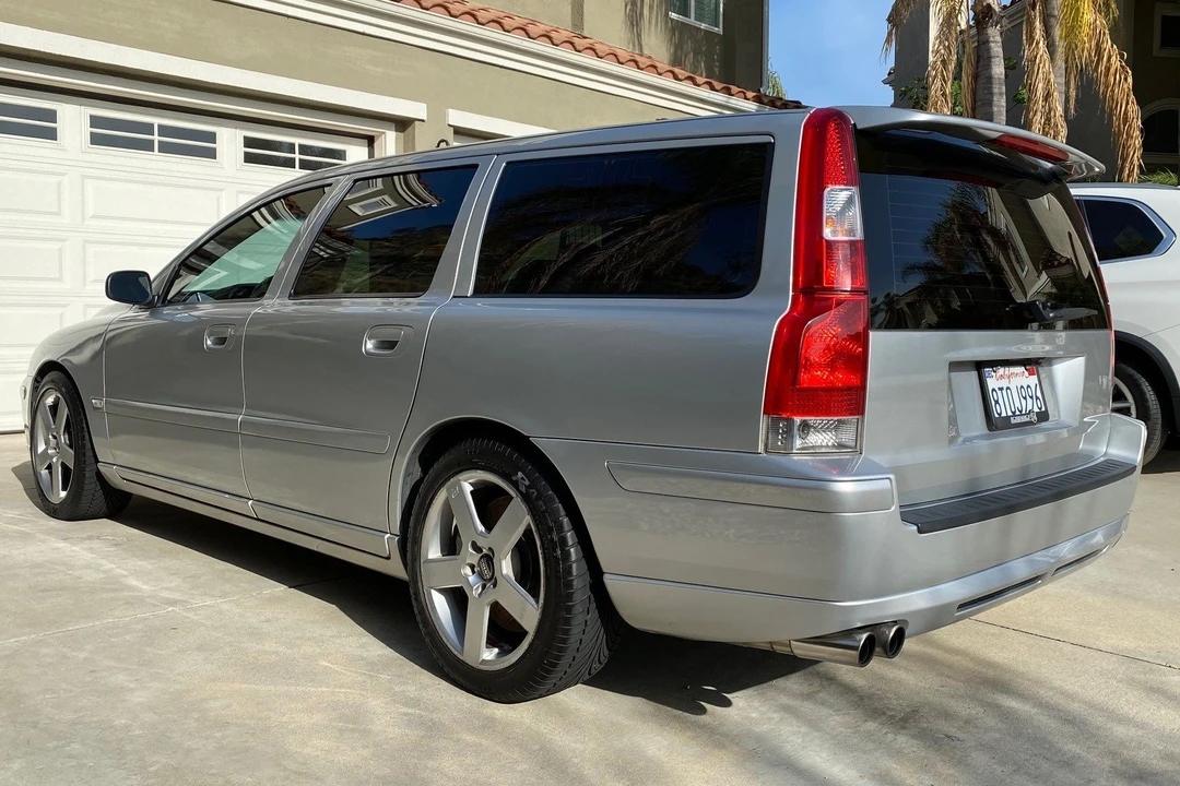 2005 Volvo V70 R 2nd Gen - Image 3 of 31