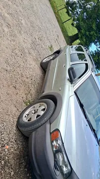 2005 Volvo XC70 2.5T Wagon 4D