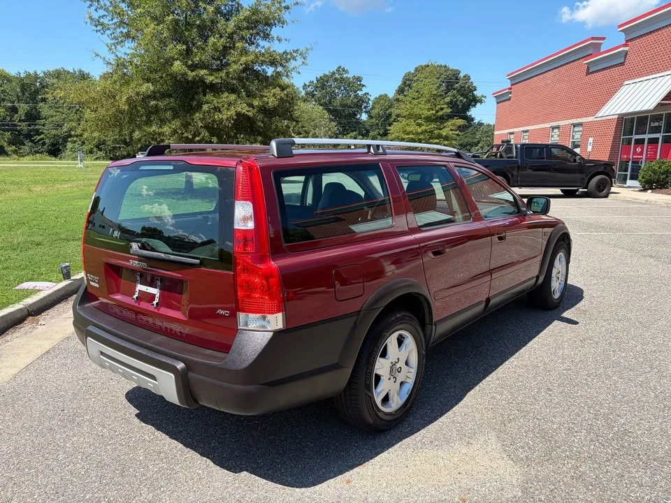 2005 Volvo V70 XC/XC70 2nd Gen - Image 4 of 13