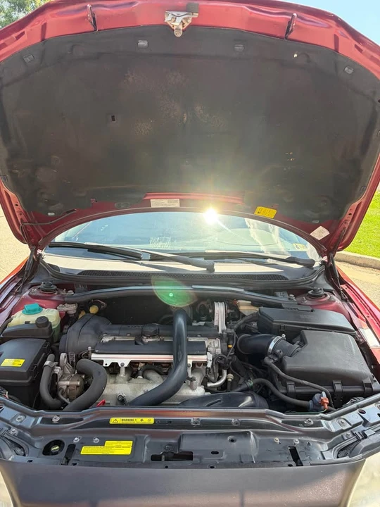 2005 Volvo V70 XC/XC70 2nd Gen - Image 12 of 13