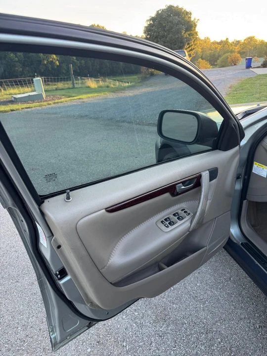 2005 Volvo V70 XC/XC70 2nd Gen - Image 20 of 31