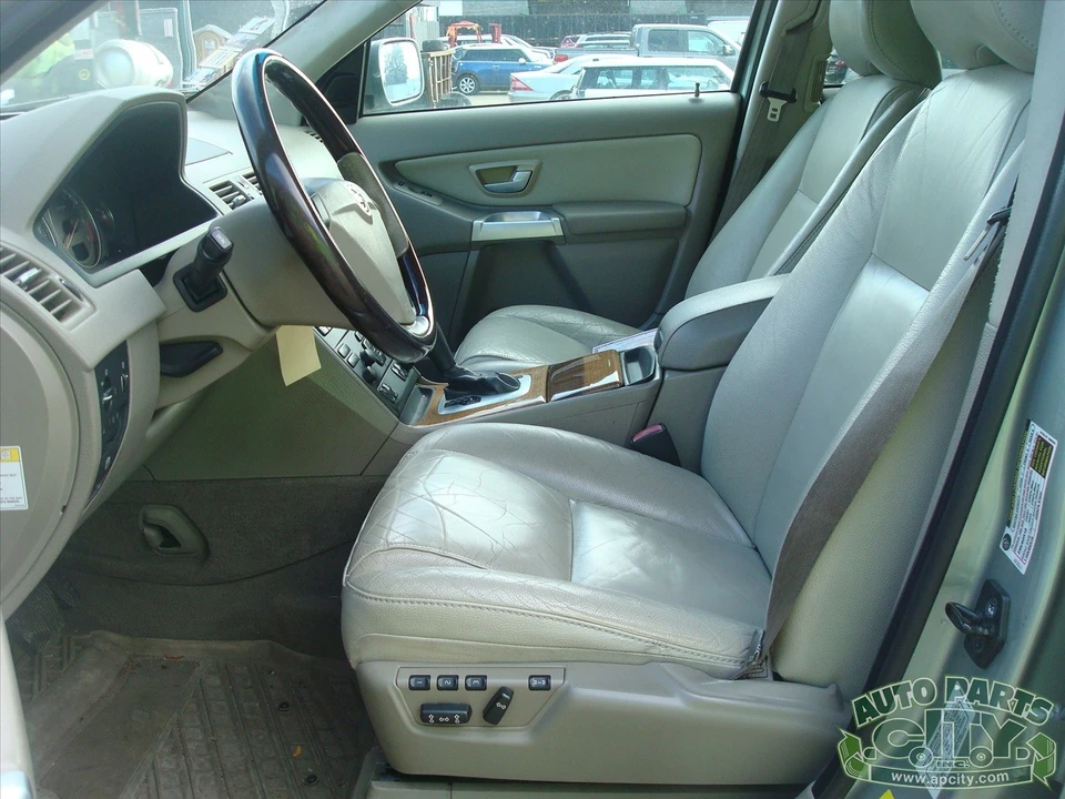 2005 Volvo XC90 1st Gen - Image 8 of 20
