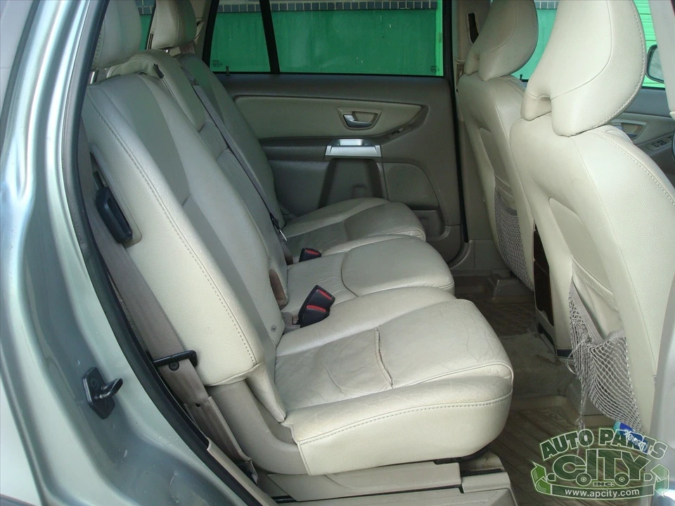 2005 Volvo XC90 1st Gen - Image 9 of 20