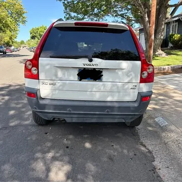 2005 Volvo XC90 T6