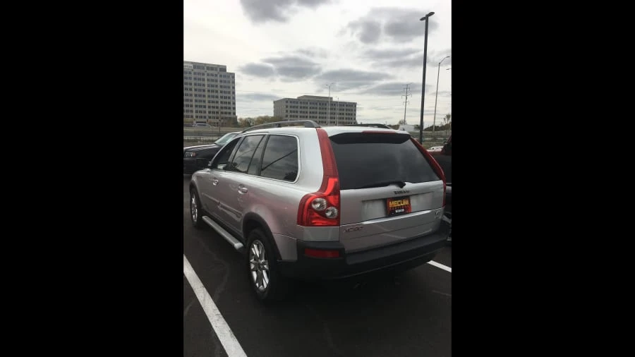 2005 Volvo XC90 1st Gen - Image 2 of 5
