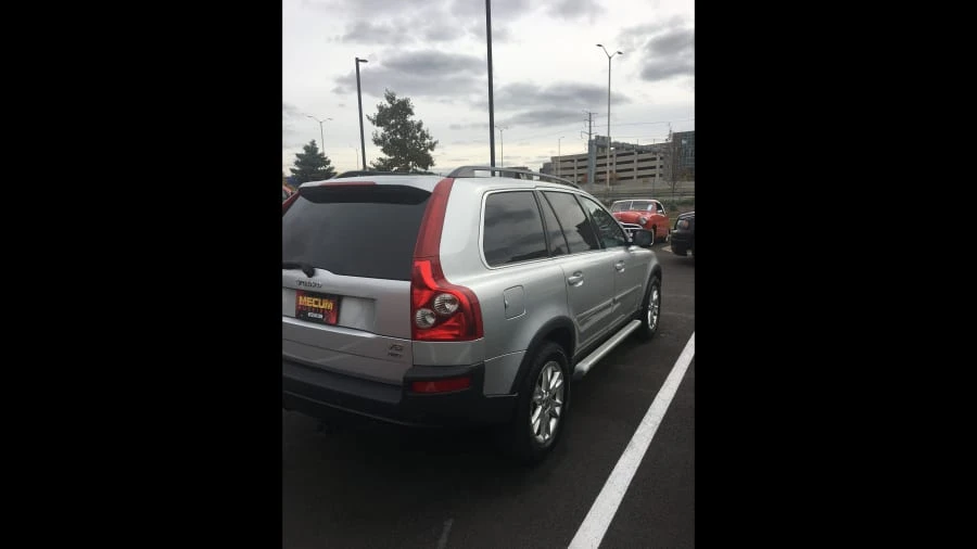 2005 Volvo XC90 1st Gen - Image 5 of 5