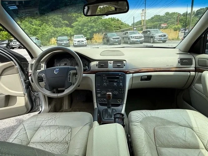 2005 Volvo S80 1st Gen - Image 17 of 19
