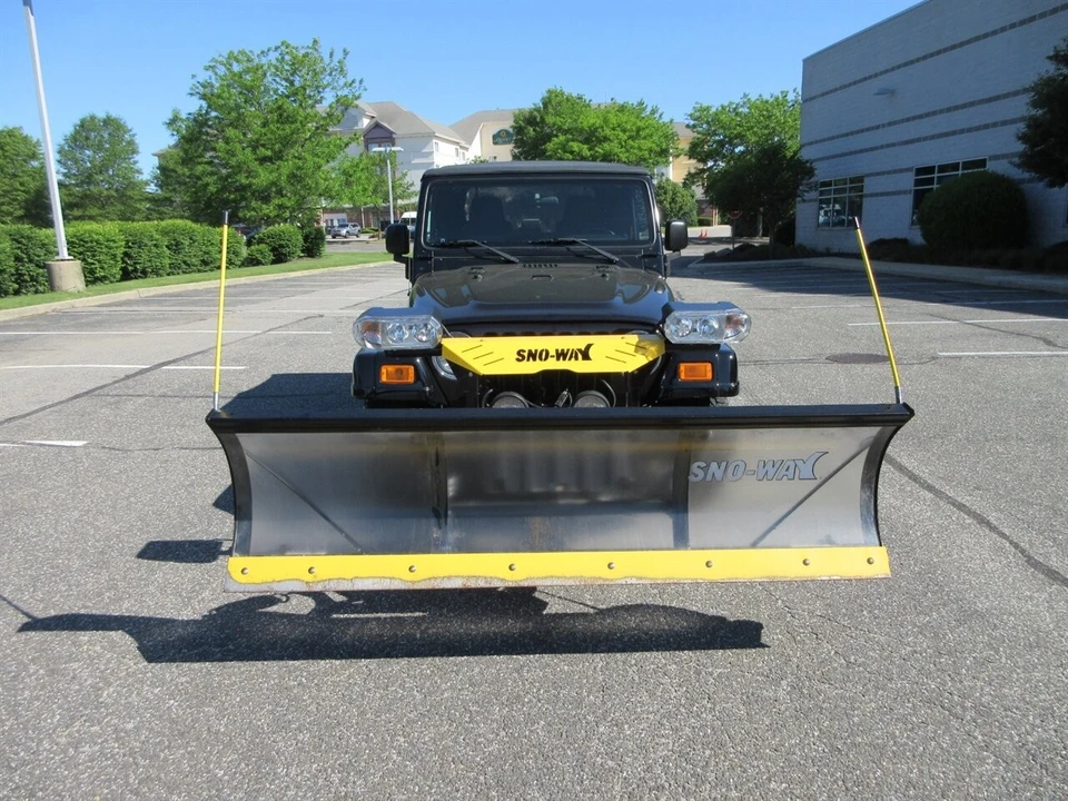 2005 Jeep TJ Wrangler - Image 7 of 24