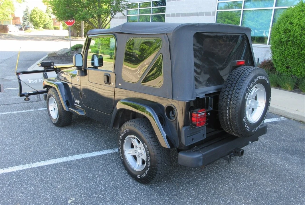 2005 Jeep TJ Wrangler - Image 11 of 24