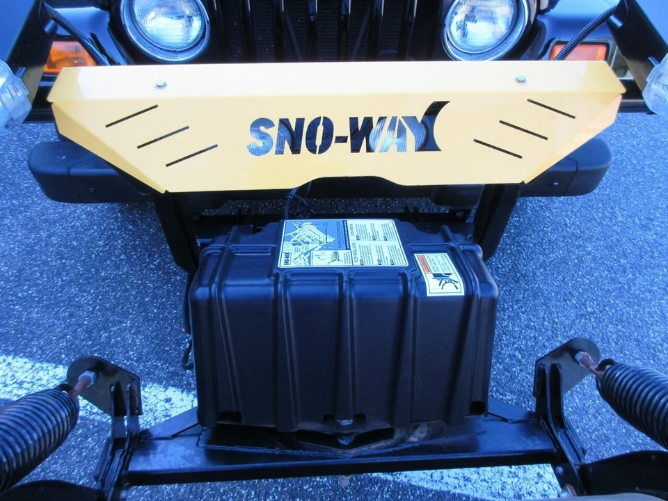 2005 Jeep TJ Wrangler - Image 21 of 24
