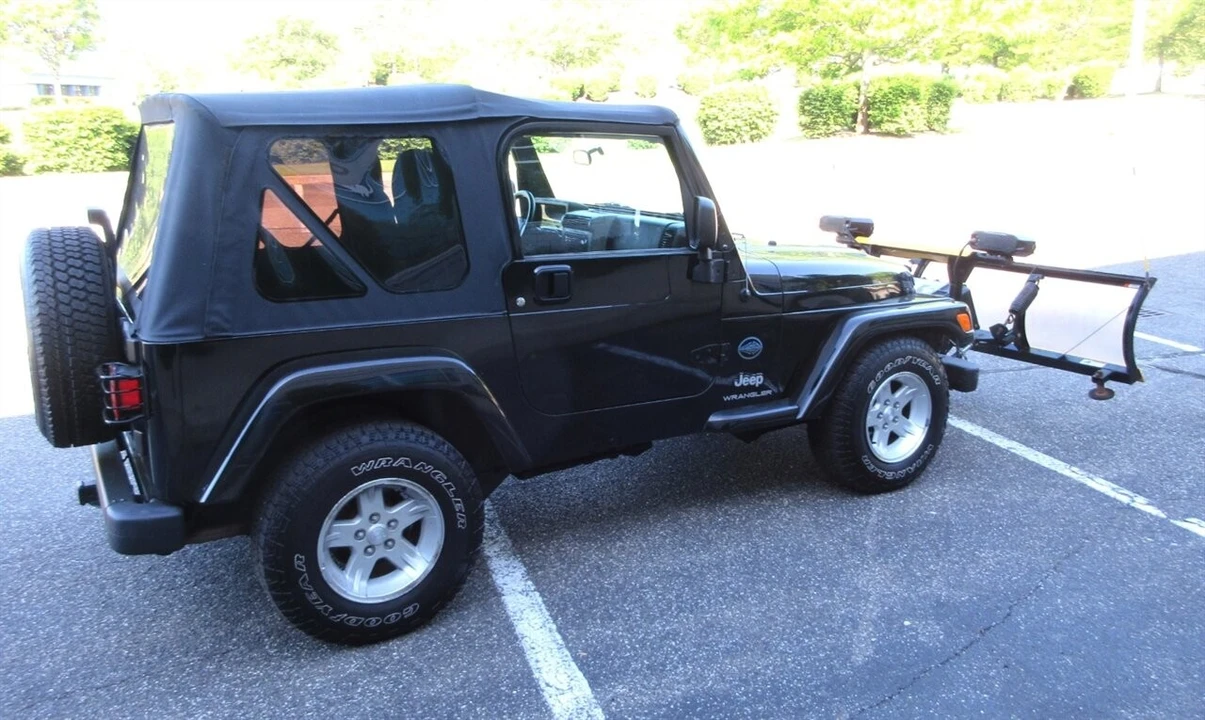 2005 Jeep TJ Wrangler - Image 12 of 24