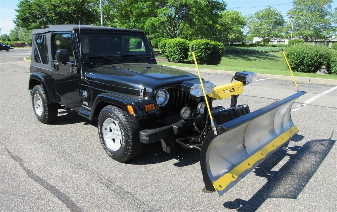 2005 Jeep TJ Wrangler - Image 2 of 24