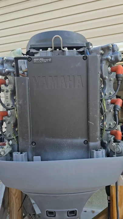 2005 Yamaha - Image 8 of 9