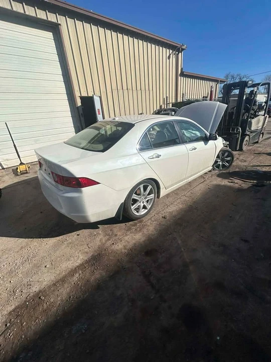2005 Acura TSX 1st Gen - Image 4 of 5
