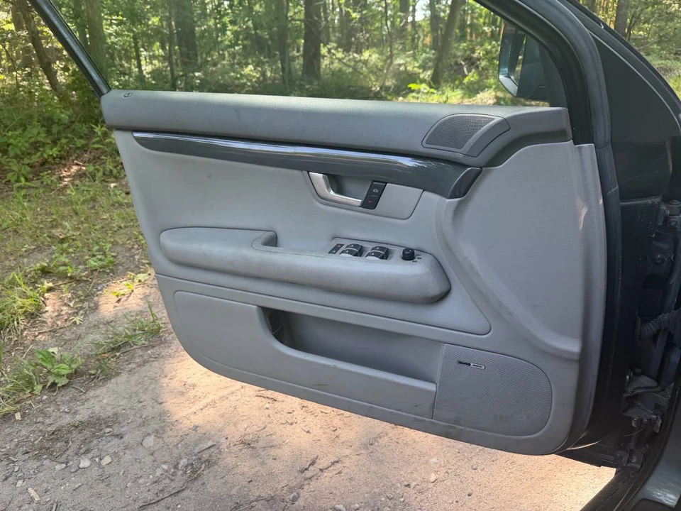 2005 Audi B6 A4 - Image 10 of 14