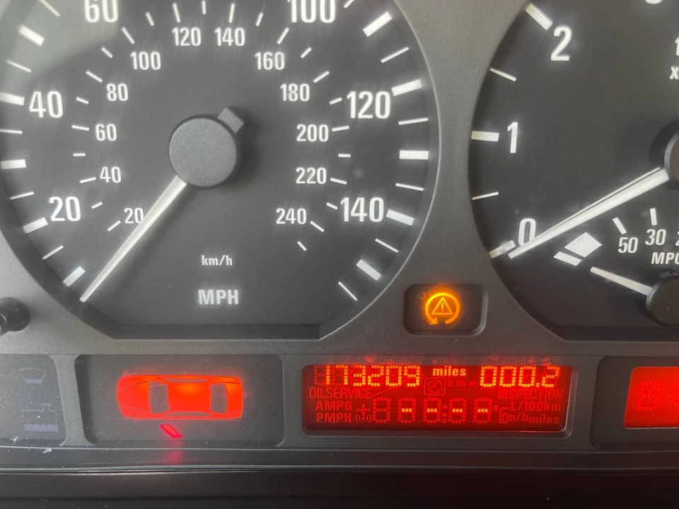 2005 BMW E46 3 Series - Image 5 of 5