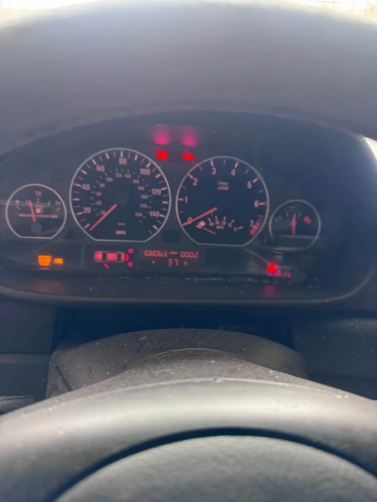 2005 BMW E46 330i & 330Ci - Image 7 of 9