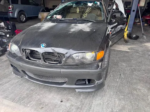2005 BMW 330i