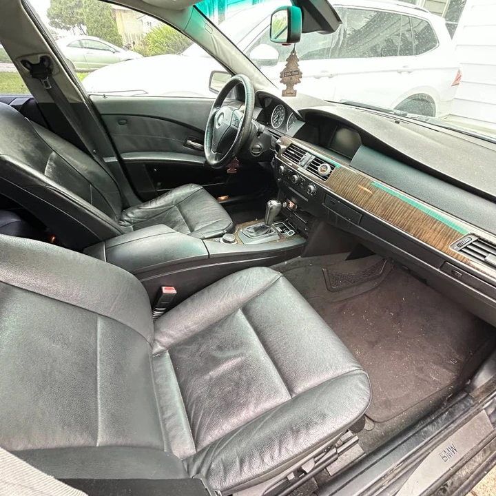 2005 BMW E60 5 Series Sedan - Image 4 of 8