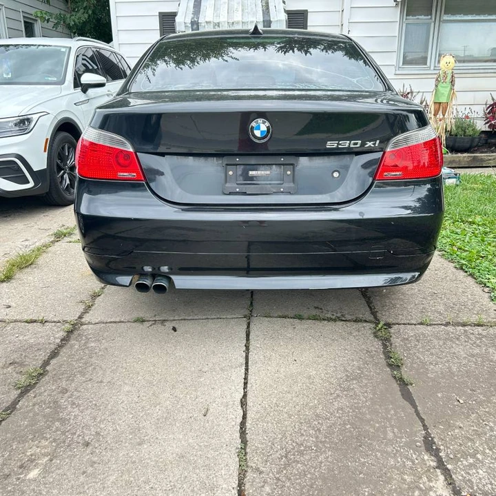 2005 BMW E60 5 Series Sedan - Image 5 of 8