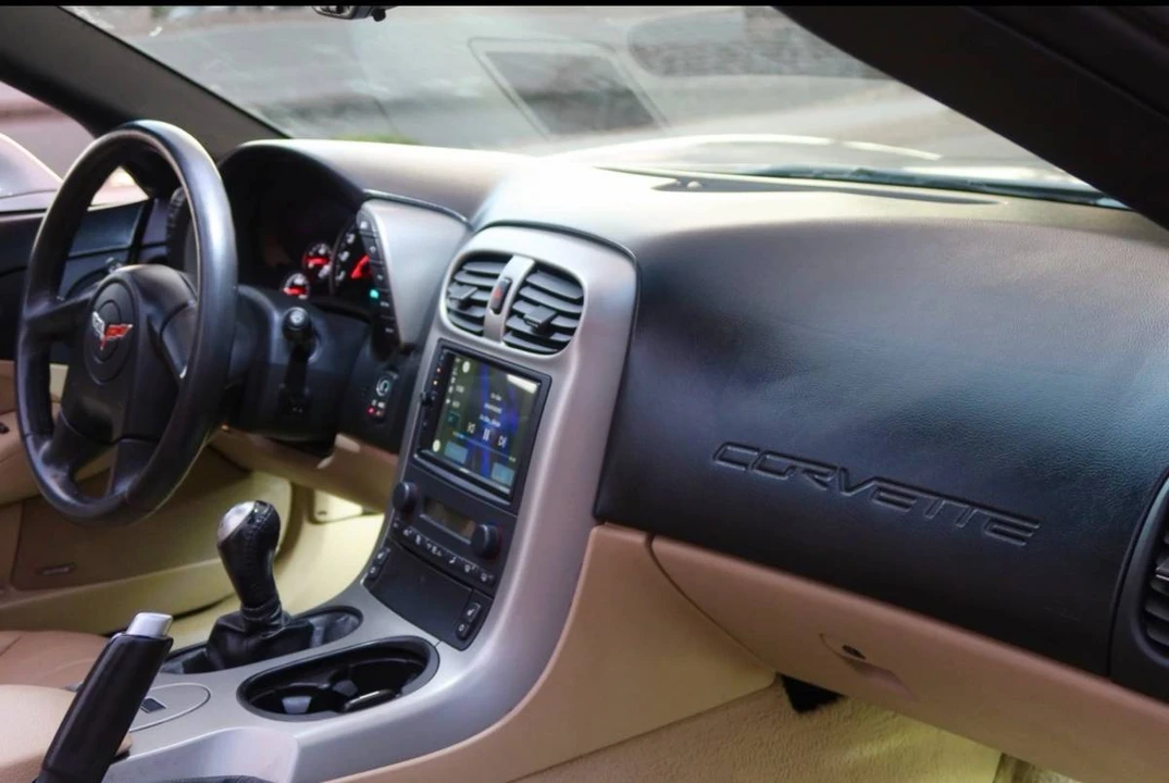 2005 Chevrolet Corvette C6 - Image 9 of 16