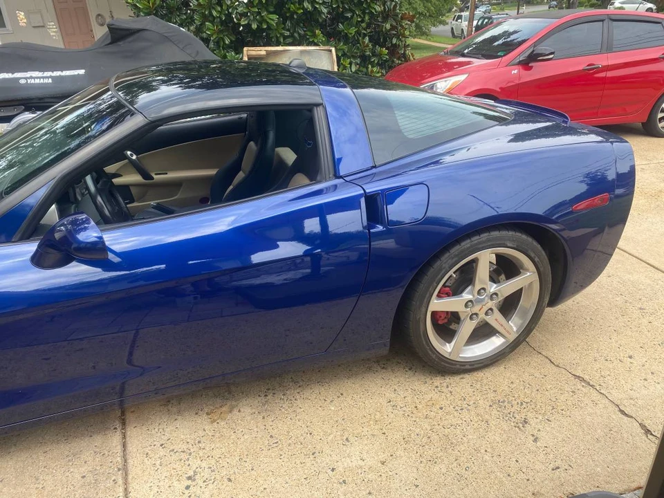 2005 Chevrolet Corvette C6 - Image 3 of 12