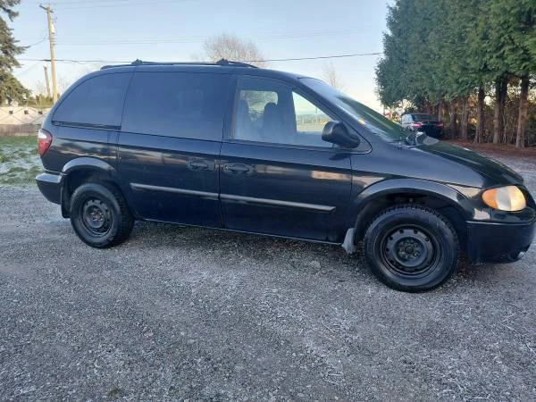 2005 Dodge Caravan - Image 2 of 10
