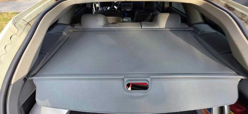 2005 Dodge Magnum 2nd Gen Wagon - Image 5 of 10