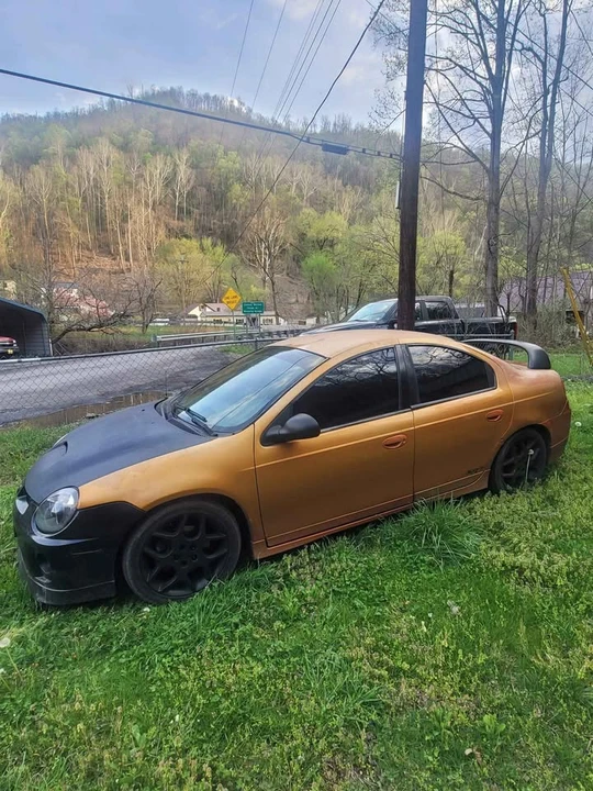 2005 Dodge Neon SRT-4 - Image 2 of 3