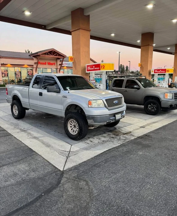 2005 Ford F-150 11th Gen - Image 4 of 4